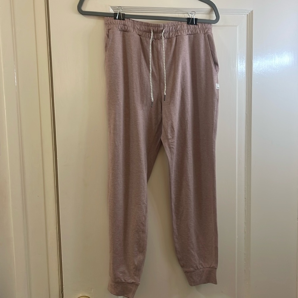 Vuori Performance Jogger - Women’s Dreamknit Jogger